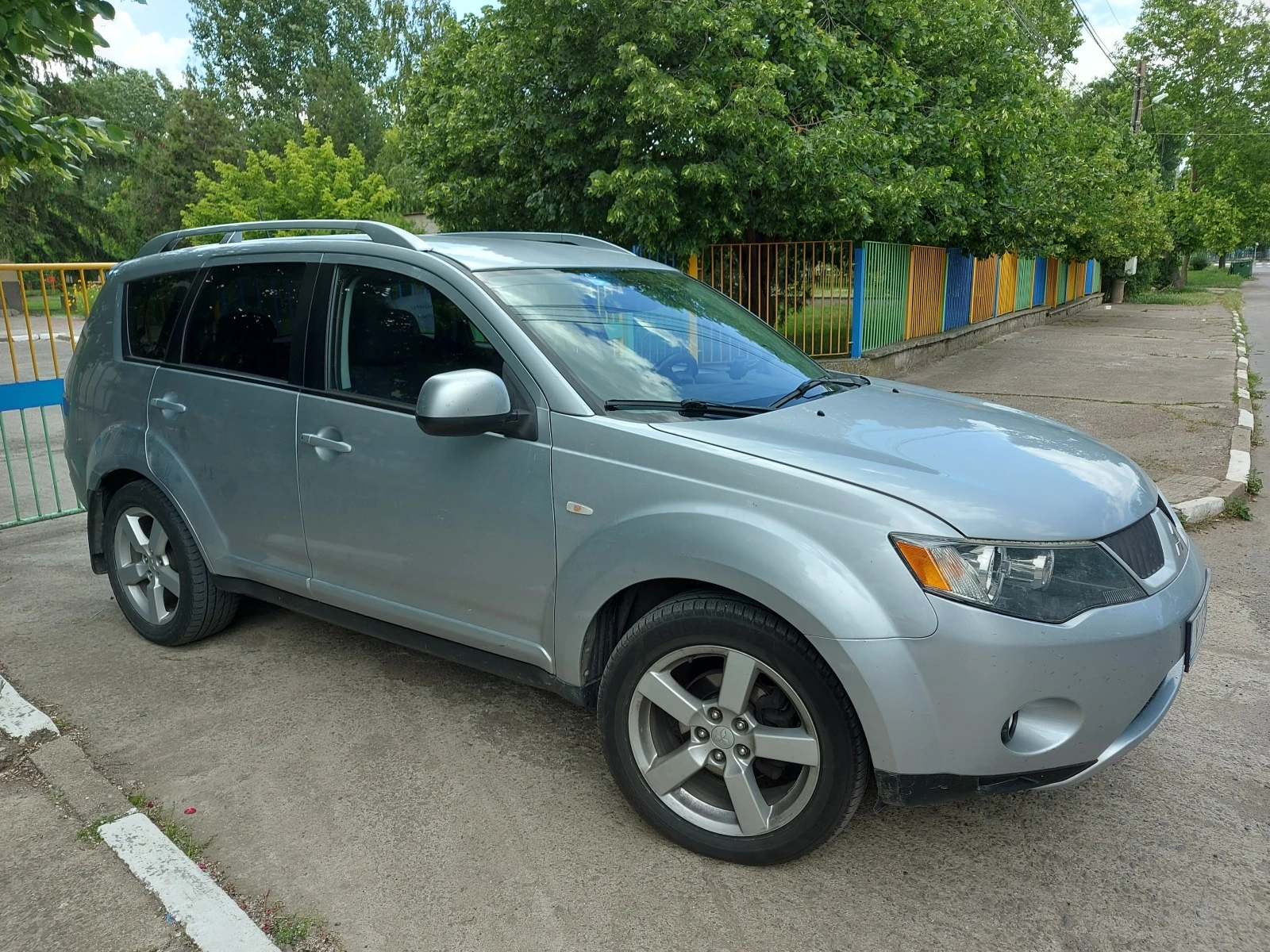 Mitsubishi Outlander 2.2 diesel - изображение 4