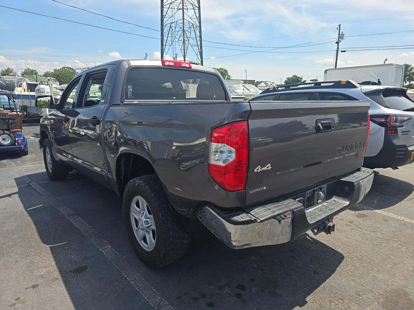 Toyota Tundra 2017* SR5* 5.7L V8* КОЖА* БЕЗ РЪЖДА - изображение 3