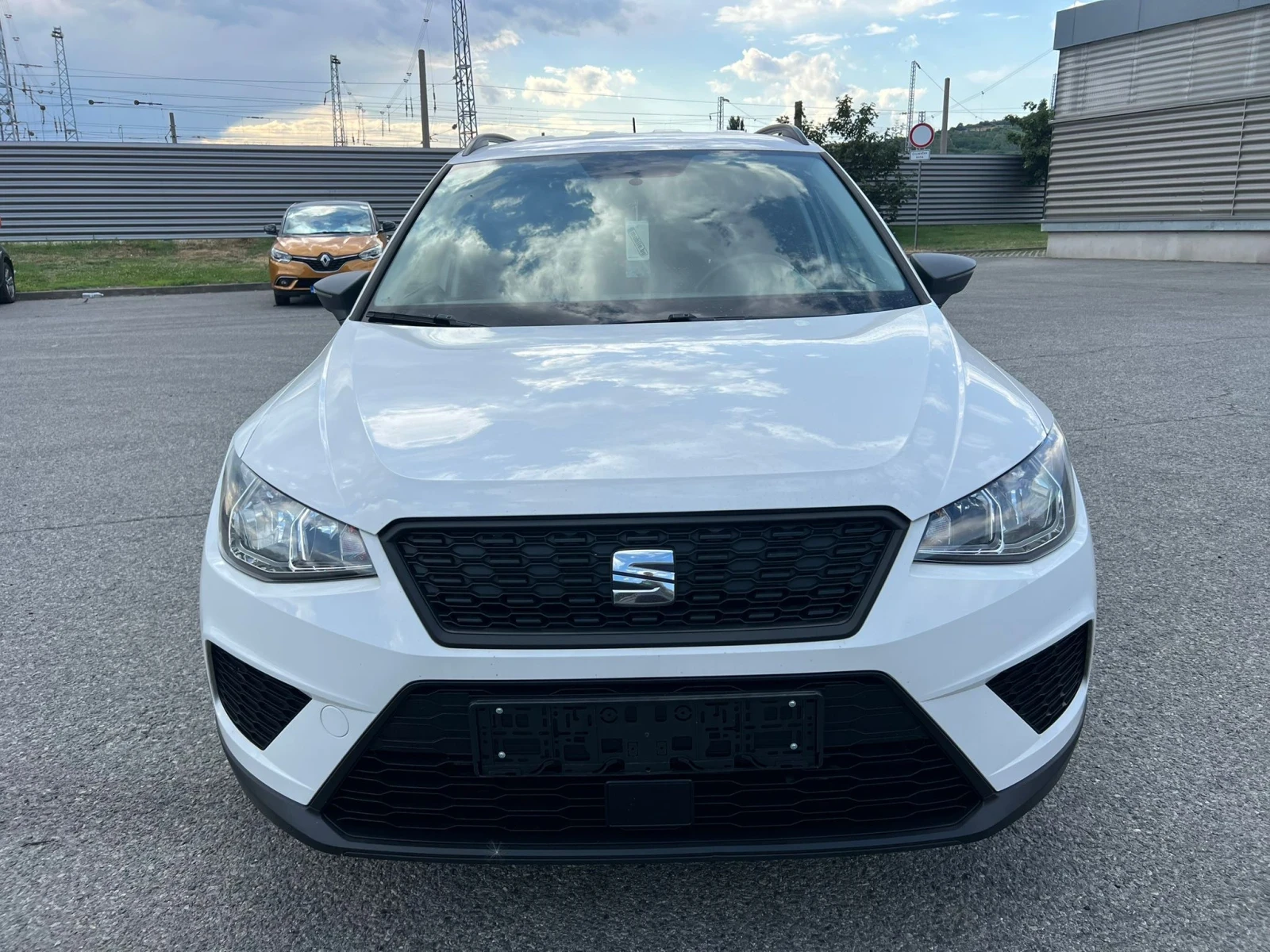 Seat Arona  - изображение 2