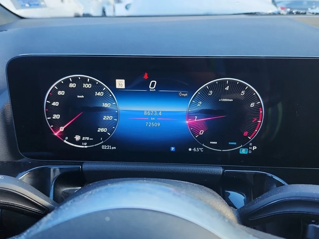 Mercedes-Benz GLA 250 * CARFAX * ФИНАНСИРАНЕ  - изображение 9