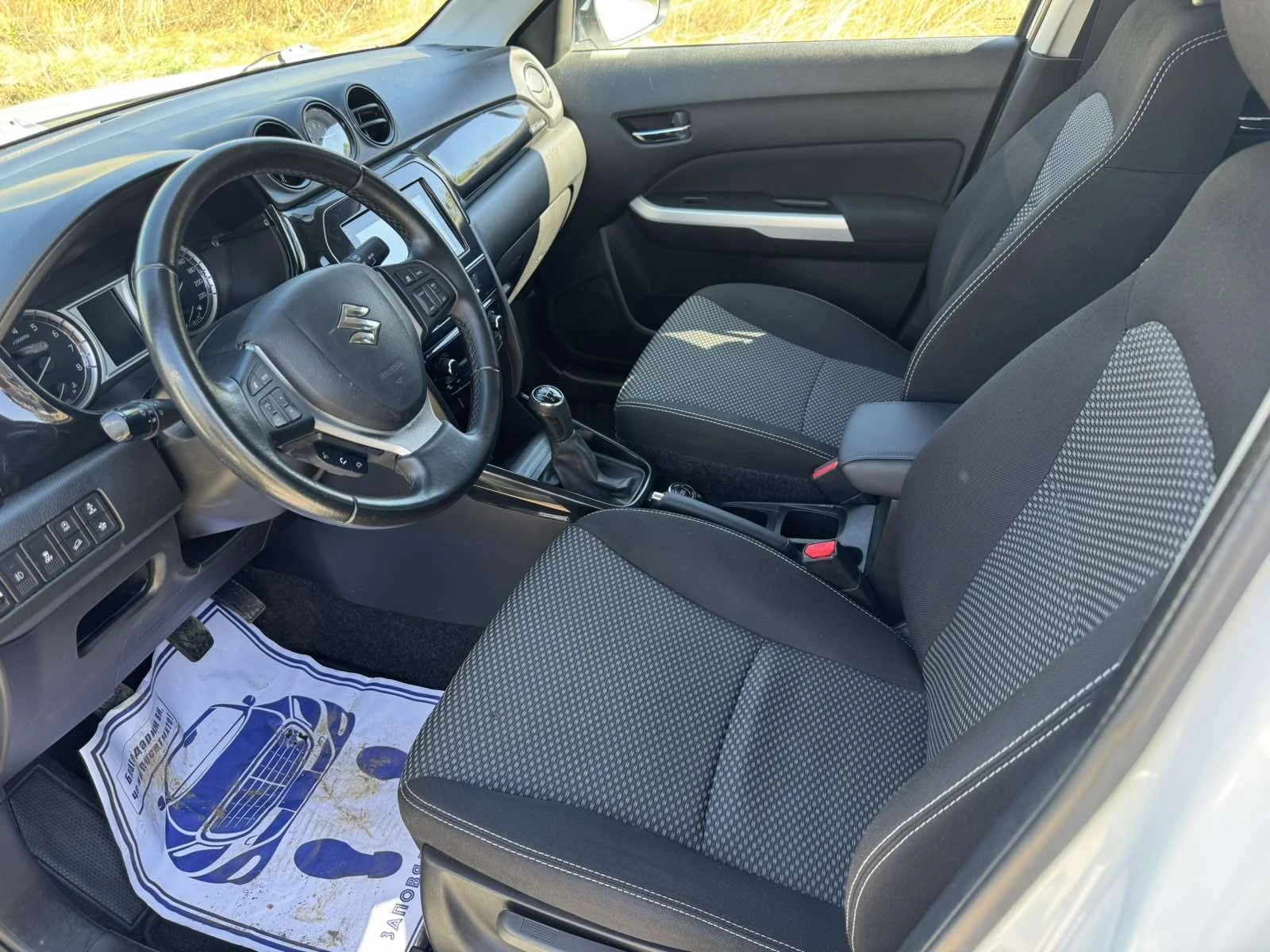 Suzuki Vitara 1.6i 4x4 120кс. РЕАЛЕН ПРОБЕГ - изображение 9
