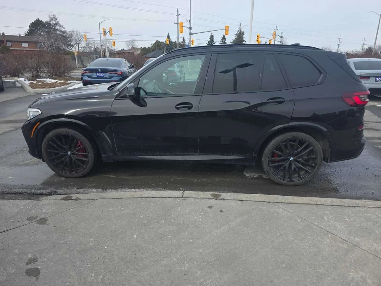 BMW X5 xDrive40i M SPORT/ДИСТРОНИК/LASER/PANO/ОБДУХВАНЕ, снимка 3 - Автомобили и джипове - 53980468