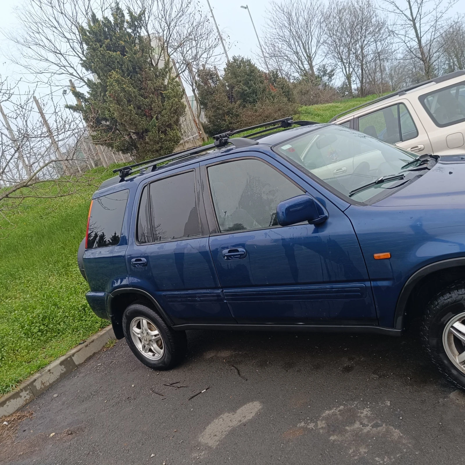 Honda Cr-v, снимка 2 - Автомобили и джипове - 54070050