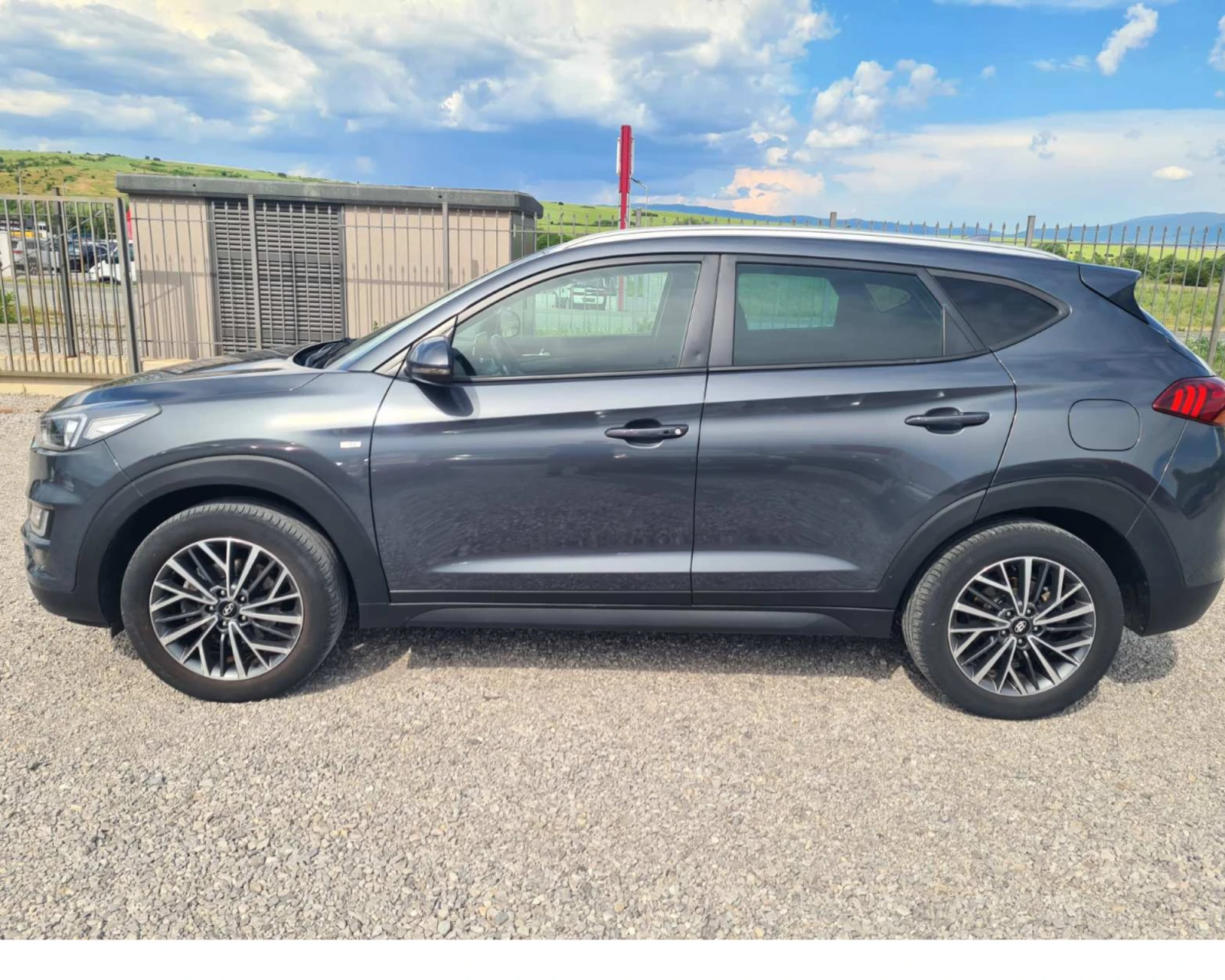 Hyundai Tucson Mild Hybrid -48V-Дизел, снимка 9 - Автомобили и джипове - 54900120