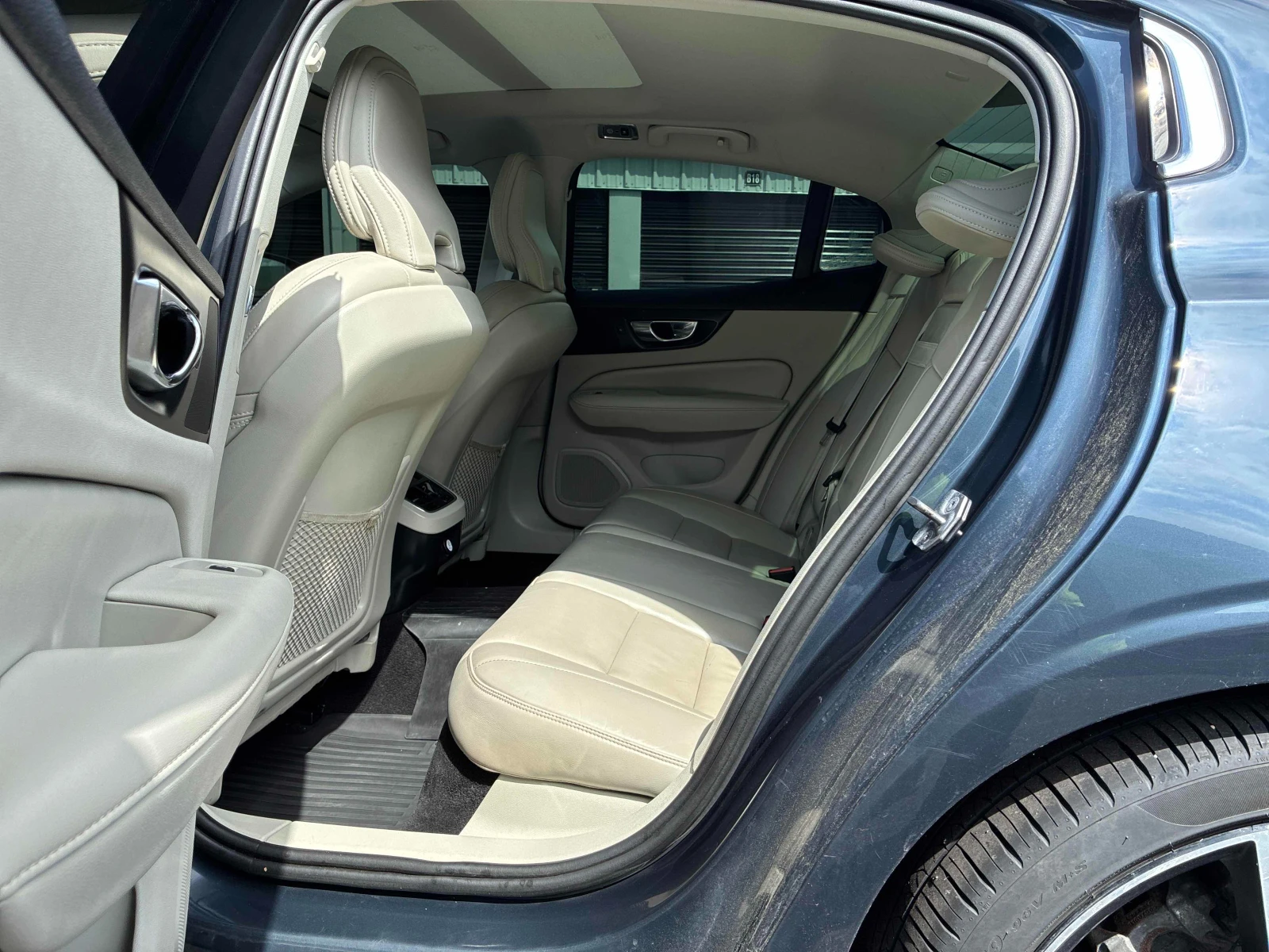 BMW X5 INSCRIPTION * Keyless * CARFAX * AВТО КРЕДИТ, снимка 9 - Автомобили и джипове - 55121657