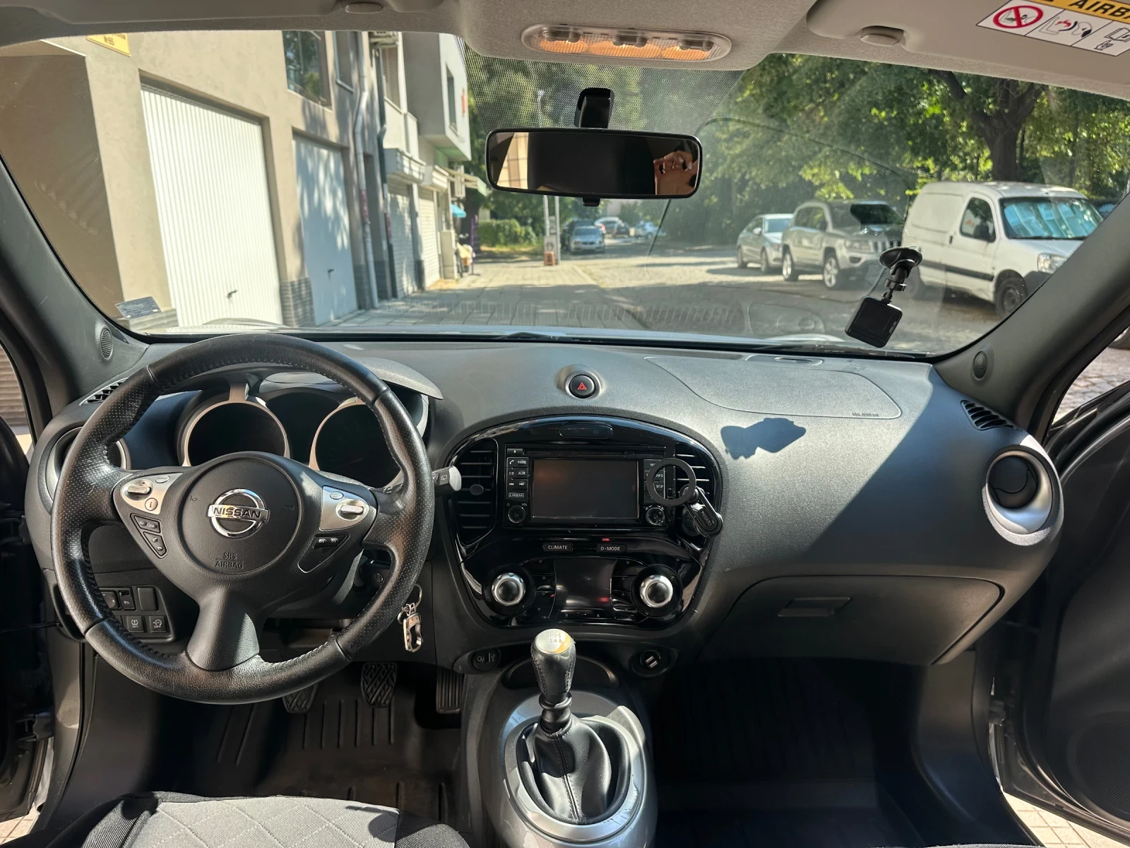 Nissan Juke, снимка 6 - Автомобили и джипове - 55557918