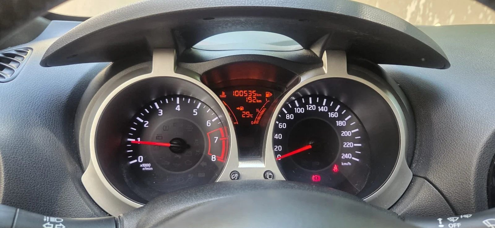 Nissan Juke, снимка 7 - Автомобили и джипове - 55557918