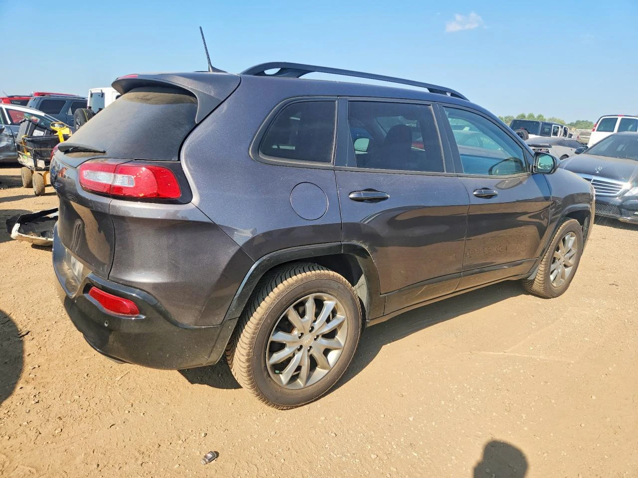 Jeep Cherokee 3.2l Latitude, снимка 3 - Автомобили и джипове - 55877792