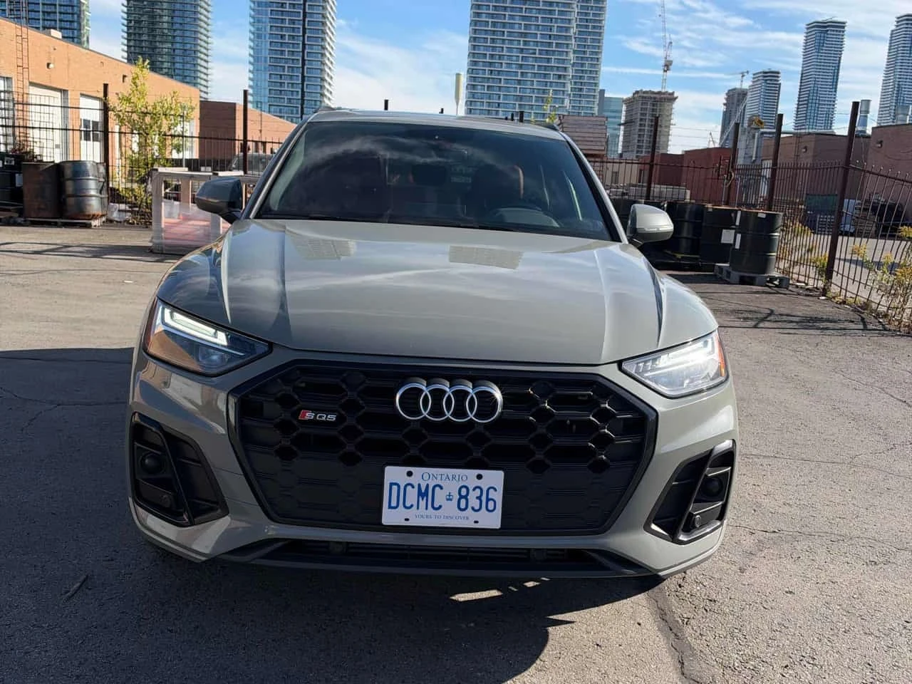 Audi SQ5 * Progressiv * CARFAX * ЦЕНА ДО БГ, снимка 3 - Автомобили и джипове - 56648533