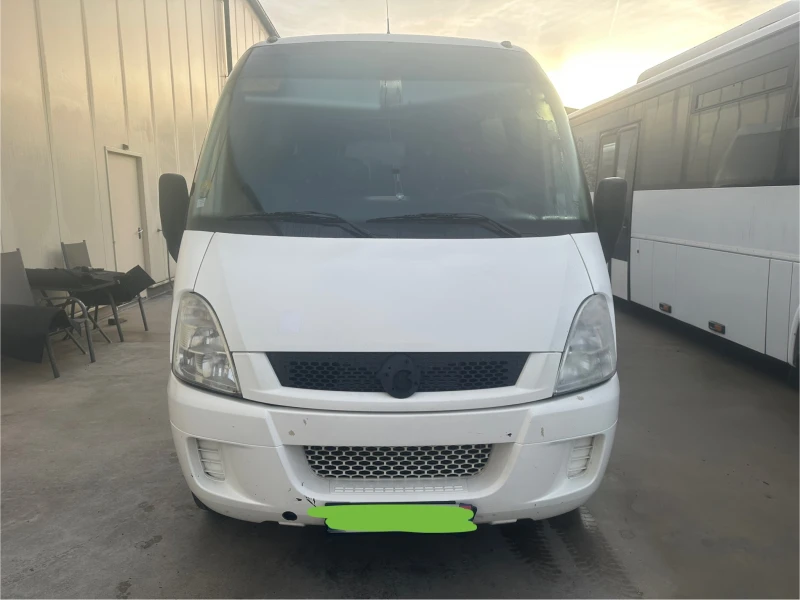 Iveco Uni Wing 28 седалки, снимка 3 - Бусове и автобуси - 52802810