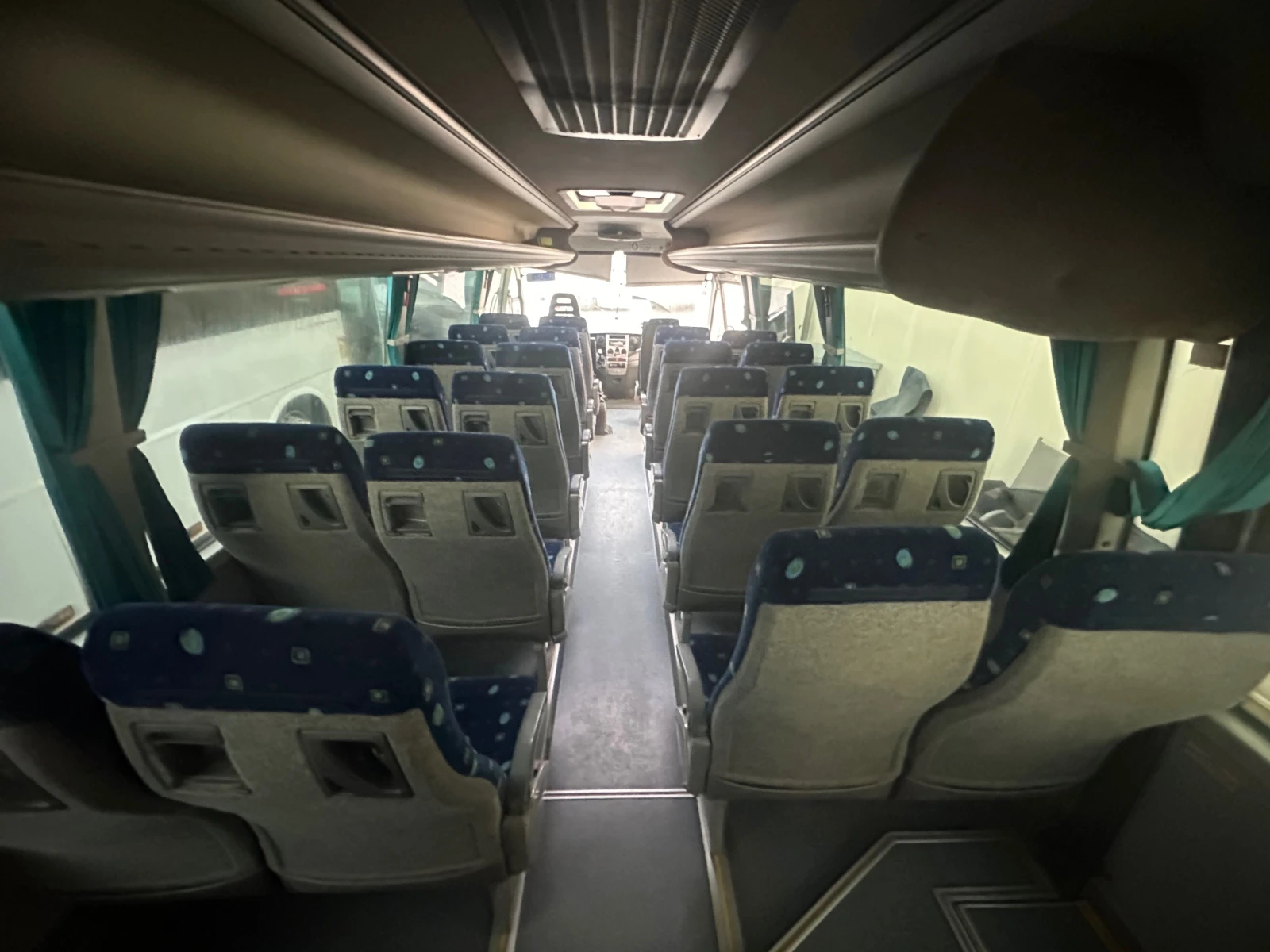 Iveco Uni Wing 28 седалки - изображение 10