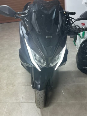     Kymco AK 550