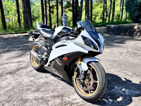  Yamaha YZF-R6