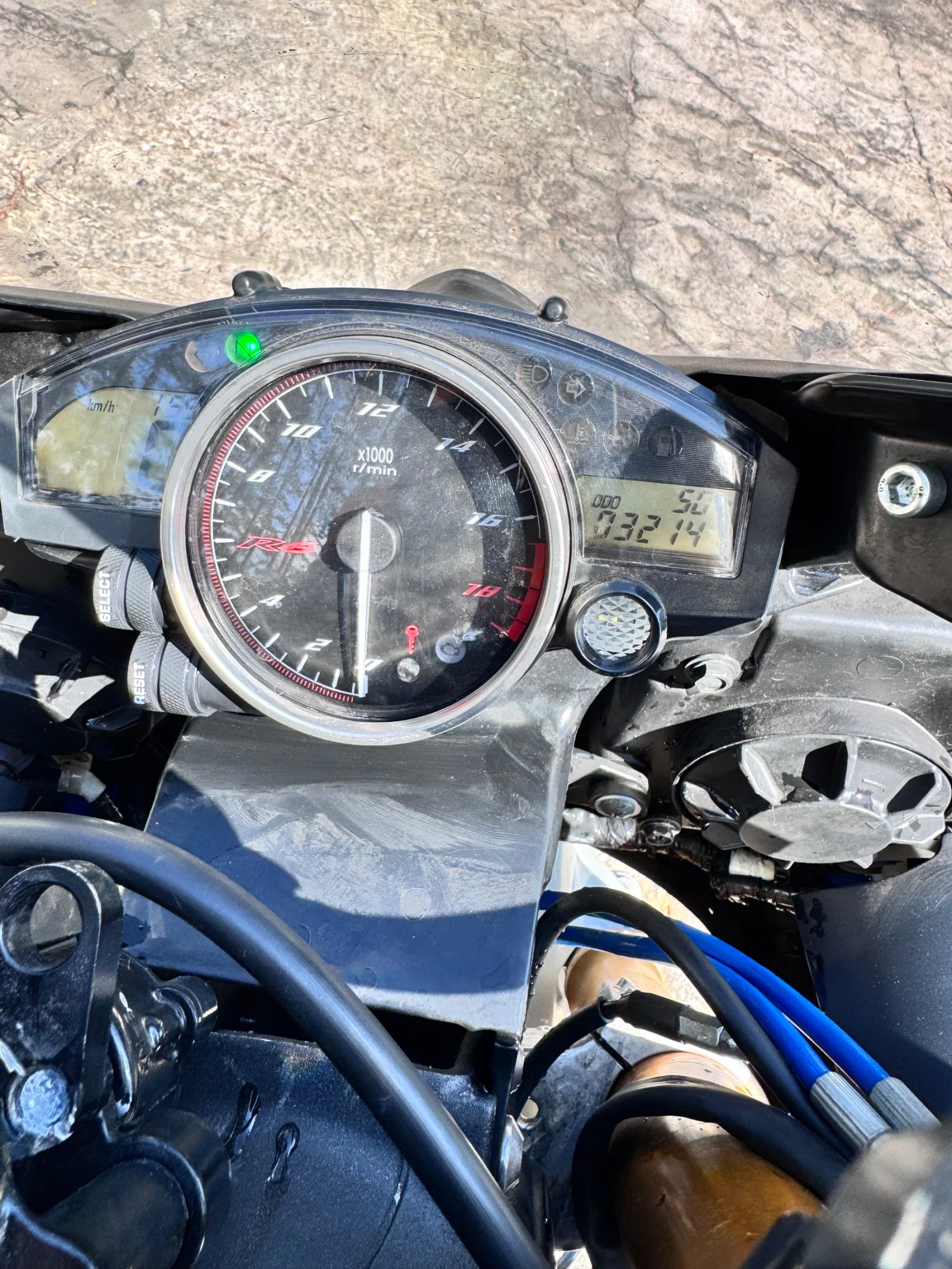 Yamaha YZF-R6  - изображение 9