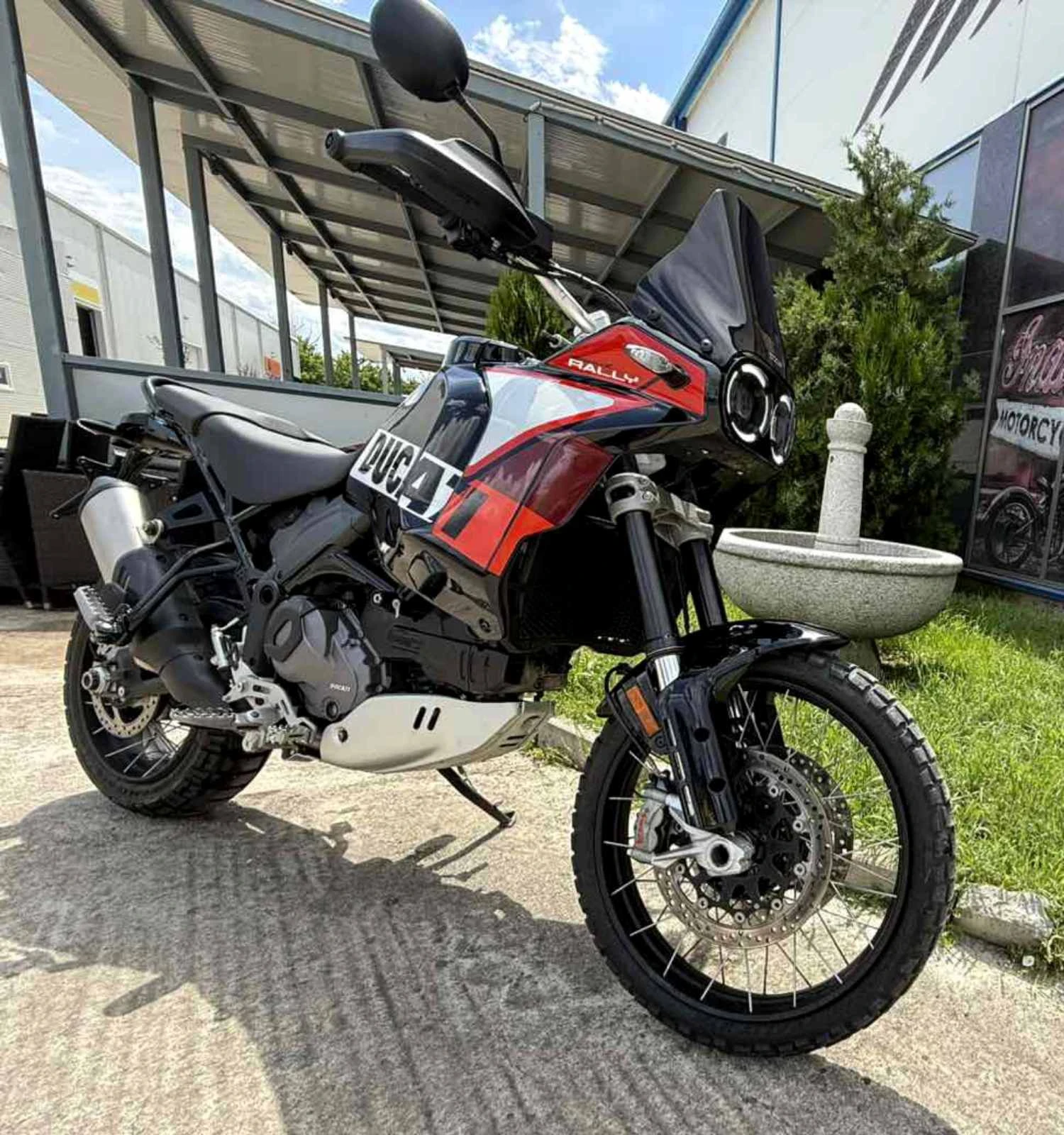 Ducati DesertX, снимка 2 - Мотоциклети и мототехника - 54766317