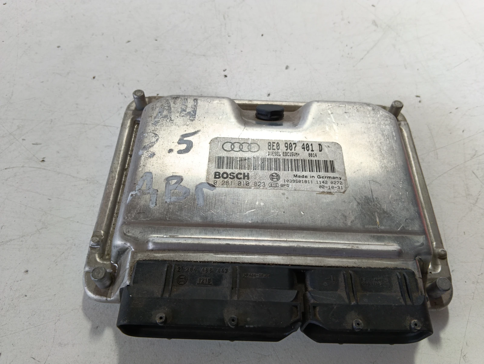 компютър 2.5TDI Audi A4