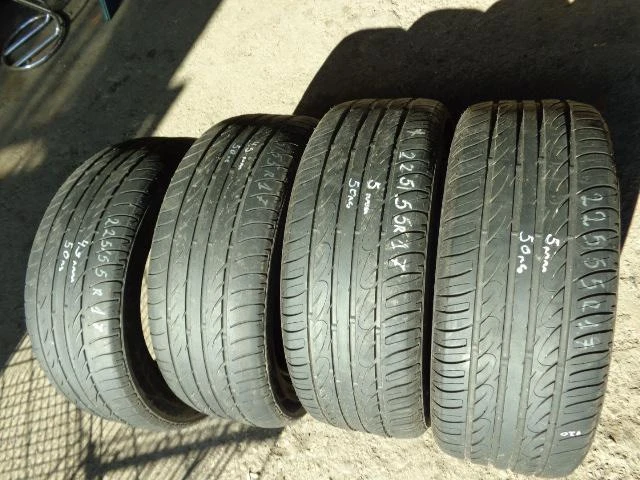 Гуми Летни 225/55R17, снимка 2 - Гуми и джанти - 9734393