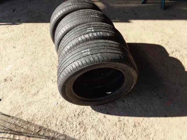 Гуми Летни 225/55R17, снимка 4 - Гуми и джанти - 9734393