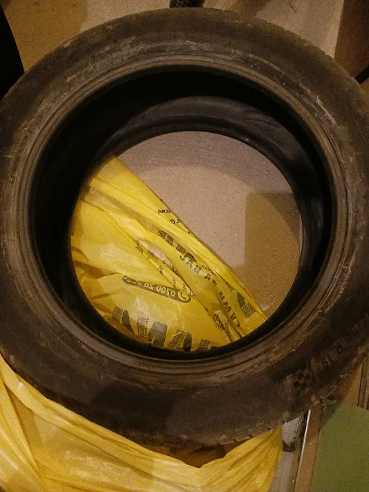 Гуми Летни 255/50R19, снимка 2 - Гуми и джанти - 48167933