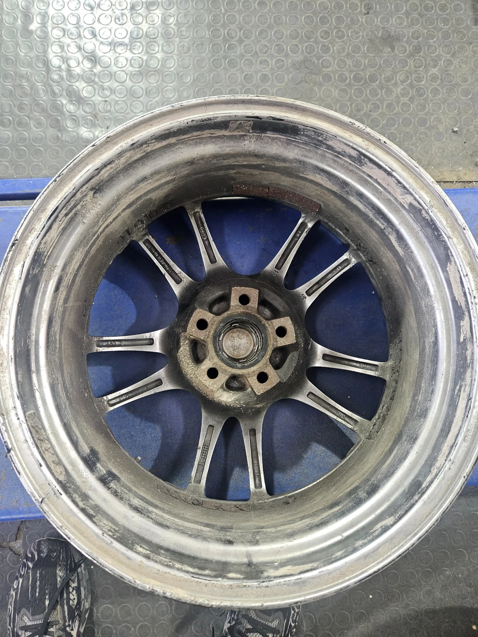 ������ �� VW | Mobile.bg � ����������� 3