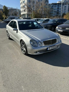 Mercedes-Benz E 320 CDI, снимка 2