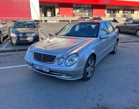  Mercedes-Benz E 320