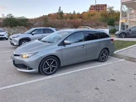 ����� �� �������� �� Toyota Auris 1.8 Hybrid, �����������, sportwagon