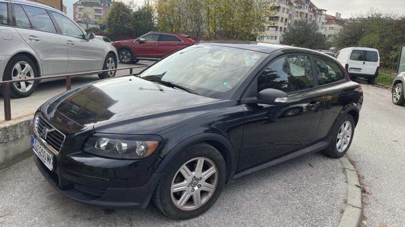 Volvo C30 1.6D, снимка 2 - Автомобили и джипове - 47191094