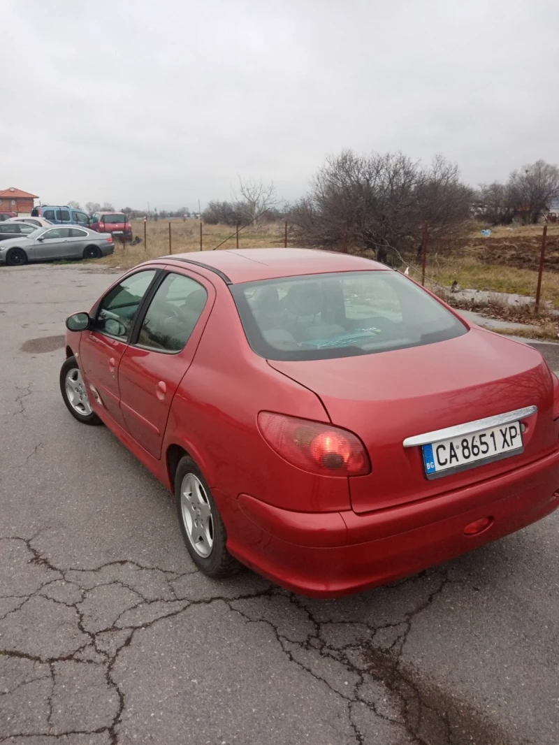 Peugeot 206, снимка 5 - Автомобили и джипове - 47779178