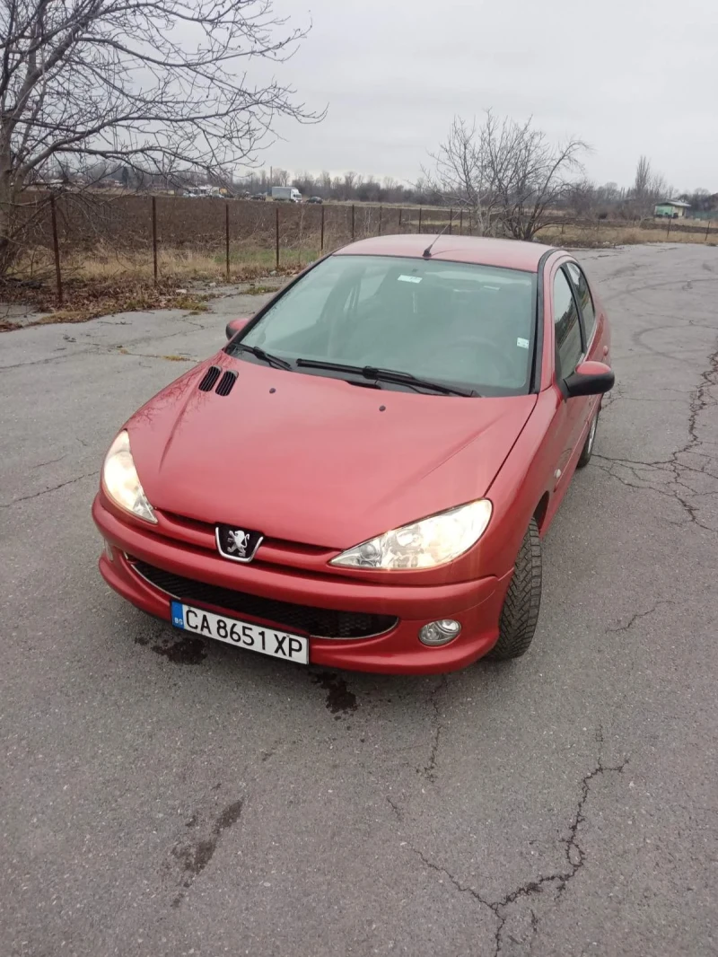 Peugeot 206, снимка 1 - Автомобили и джипове - 47779178