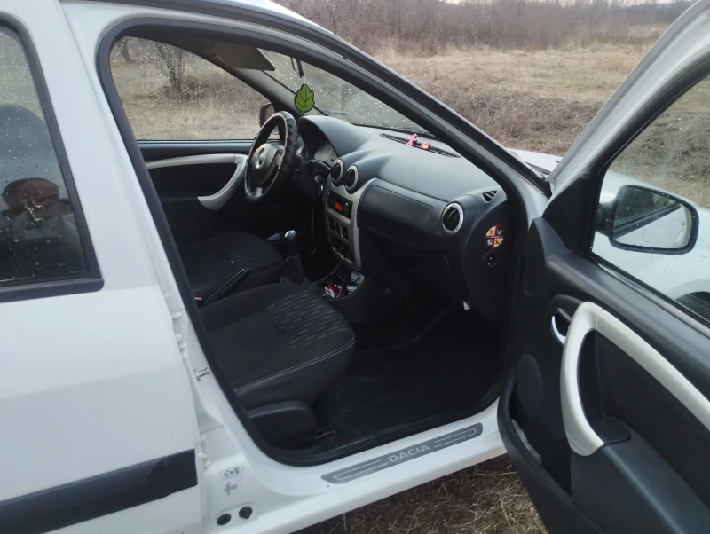 Dacia Logan Klima, снимка 8 - Автомобили и джипове - 48709520