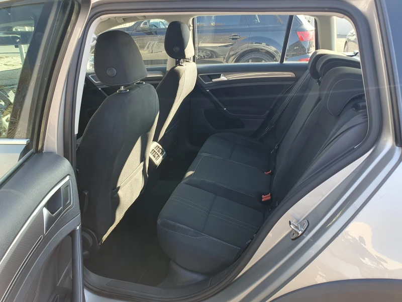 VW Alltrack 2.0TDI-184кс-4Х4, снимка 11 - Автомобили и джипове - 48809178