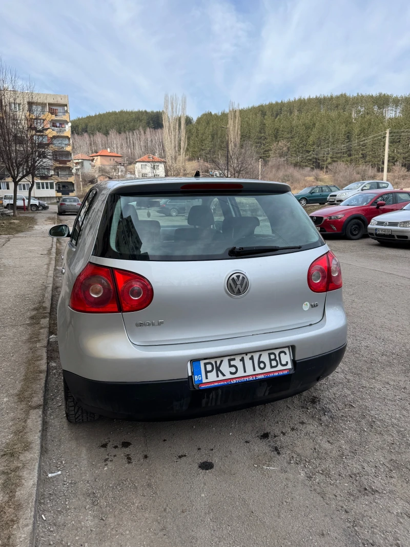 VW Golf 5, снимка 4 - Автомобили и джипове - 49093353