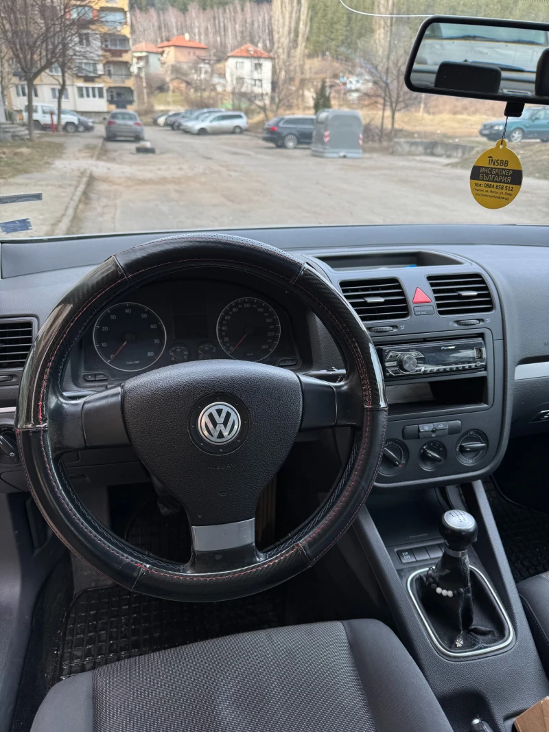 VW Golf 5, снимка 6 - Автомобили и джипове - 49093353