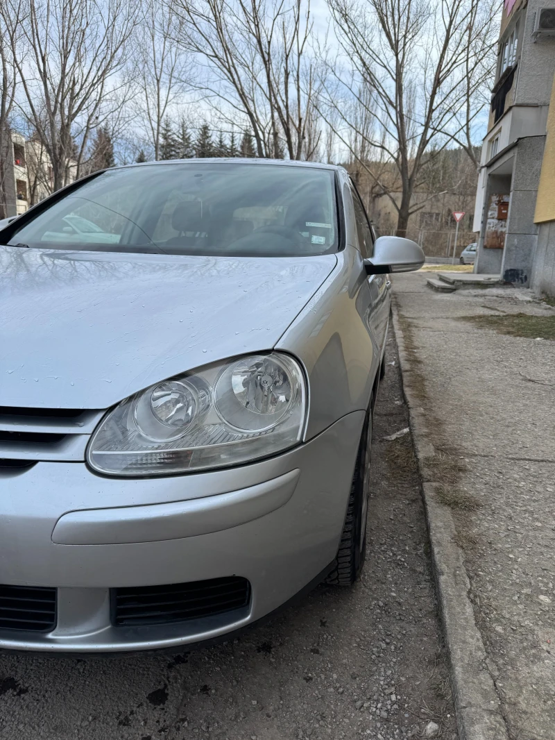 VW Golf 5, снимка 3 - Автомобили и джипове - 49093353