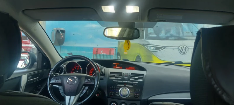 Mazda 3, снимка 7 - Автомобили и джипове - 52438917
