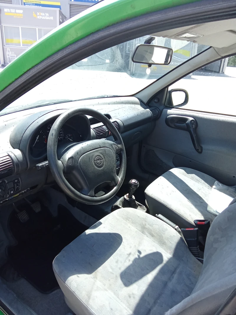 Opel Corsa 1.0 12 v, снимка 6 - Автомобили и джипове - 52429501