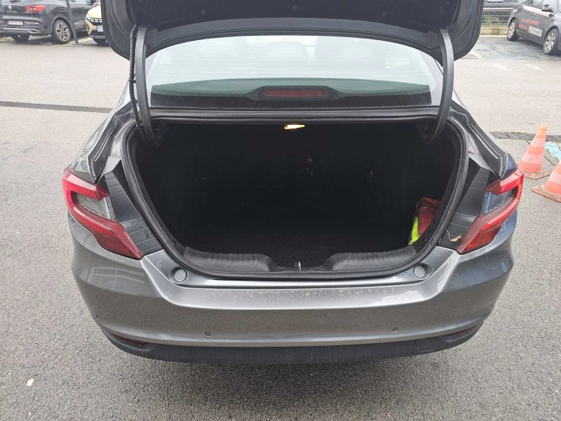 Fiat Tipo 1.2 dCi 95 hp, снимка 11 - Автомобили и джипове - 52623579