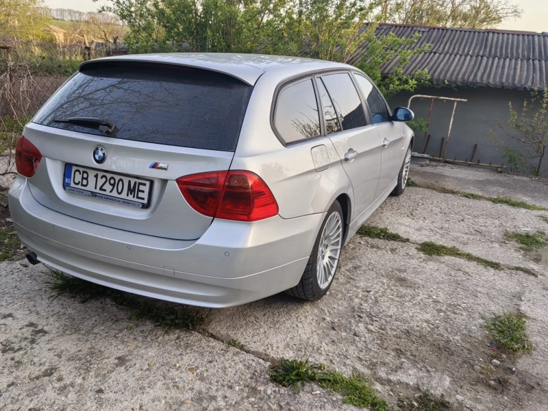 BMW 320, снимка 2 - Автомобили и джипове - 52884933