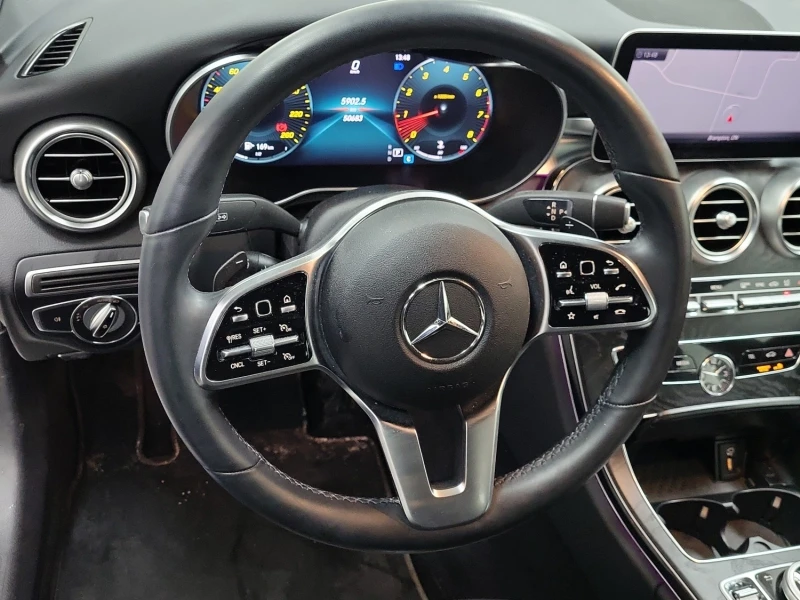Mercedes-Benz C 300 FACELIFT * * CARFAX * * АВТО КРЕДИТ * * , снимка 9 - Автомобили и джипове - 53014153