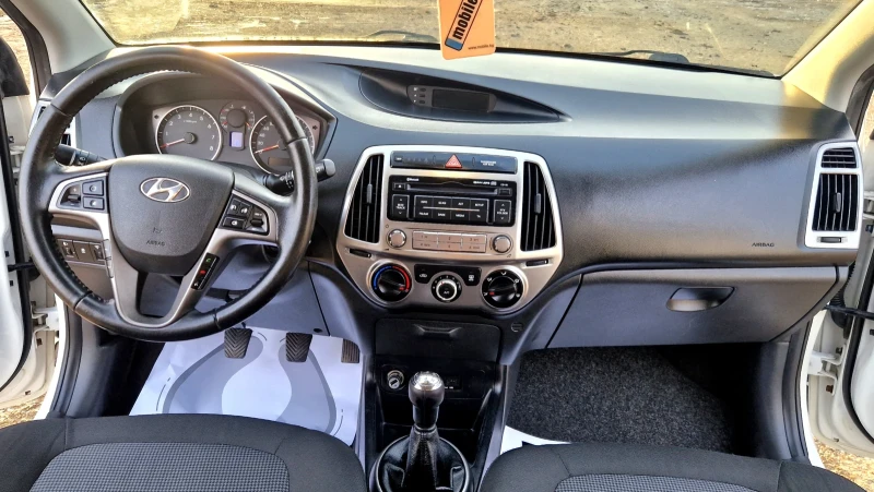 Hyundai I20 1.2 i GO 85kn TOP, снимка 13 - Автомобили и джипове - 53048988