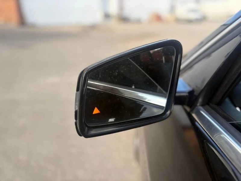 Mercedes-Benz E 400 AMG PACK * DISTRONIC * PANO * CARFAX * АВТОКРЕДИТ , снимка 7 - Автомобили и джипове - 53188325