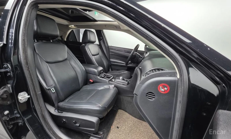 Chrysler 300c, снимка 10 - Автомобили и джипове - 53322680