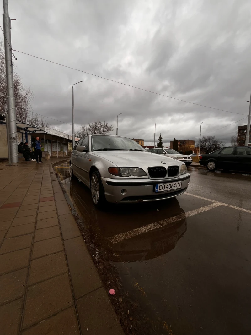 BMW 330, снимка 4 - Автомобили и джипове - 53558639