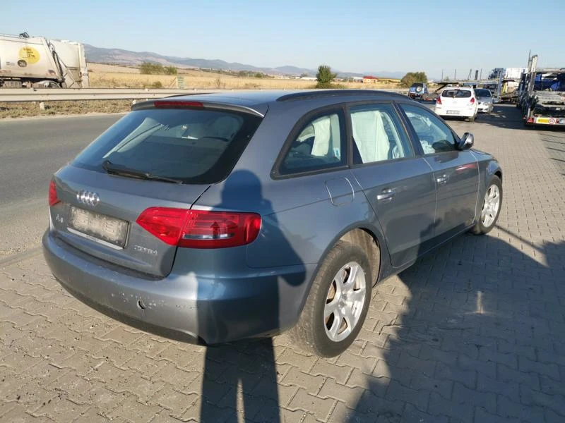 Audi A4 1.8ТFSI/2.0TDI, снимка 8 - Автомобили и джипове - 26758948