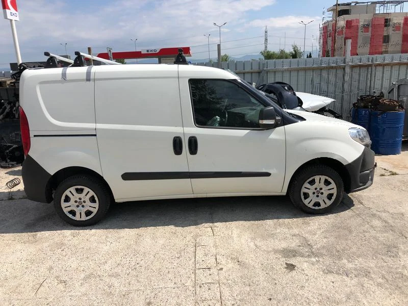 Fiat Doblo 1.3Mjet, снимка 2 - Автомобили и джипове - 28900047