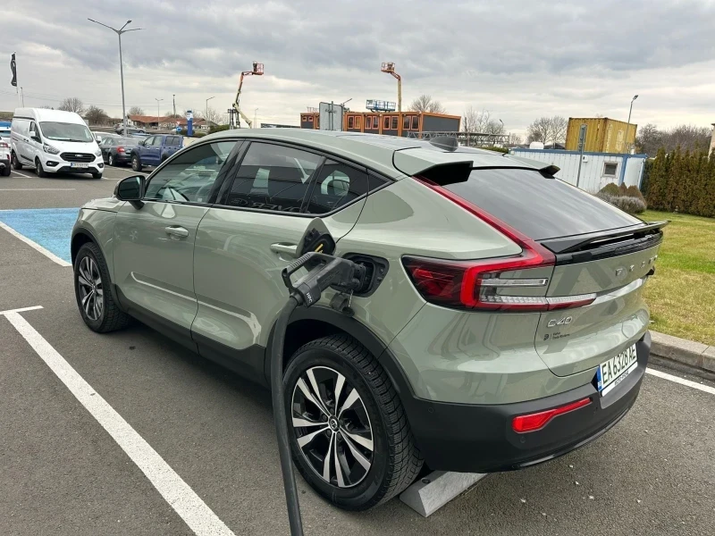 Volvo C40 4х4, 800 волта