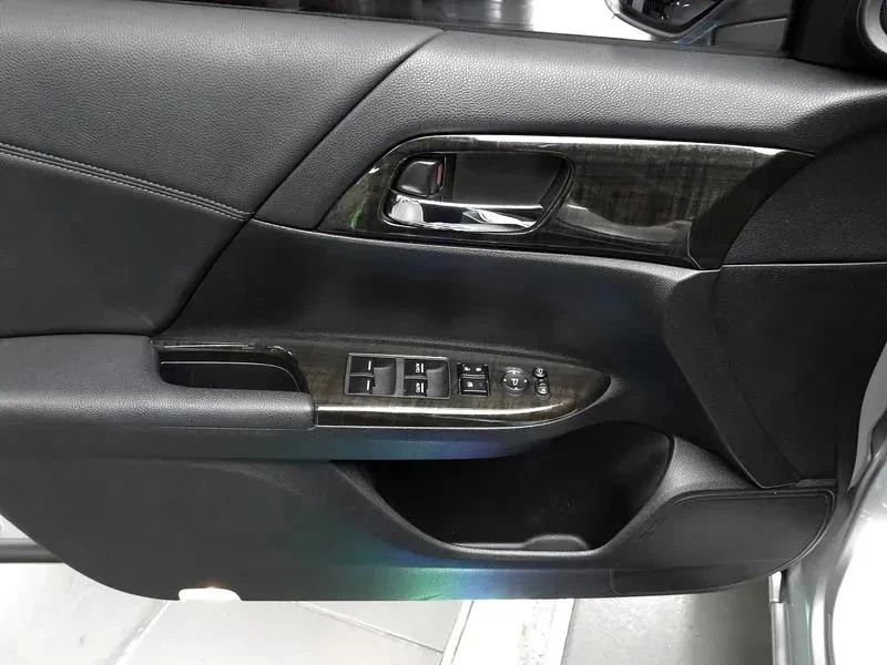 Honda Accord, снимка 14 - Автомобили и джипове - 56706571