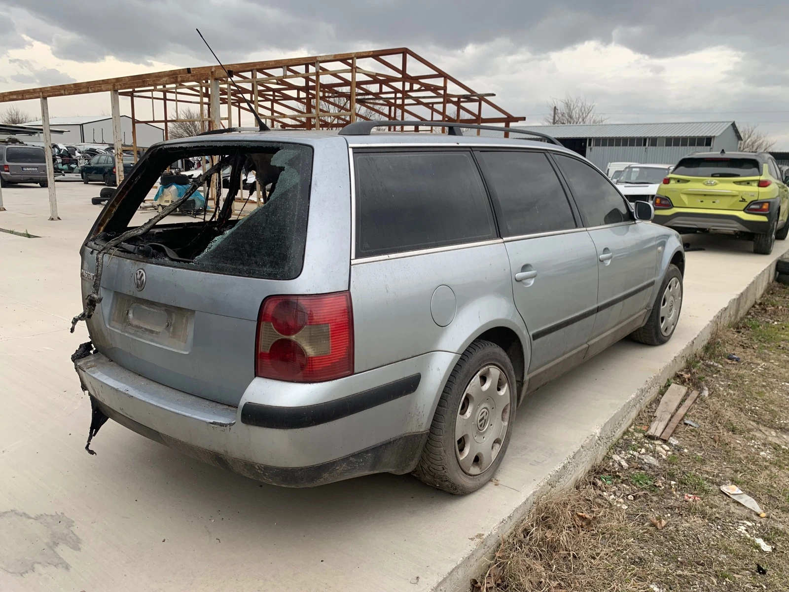 VW Passat 1.9TDI-131-105к.с | Mobile.bg — изображение 15