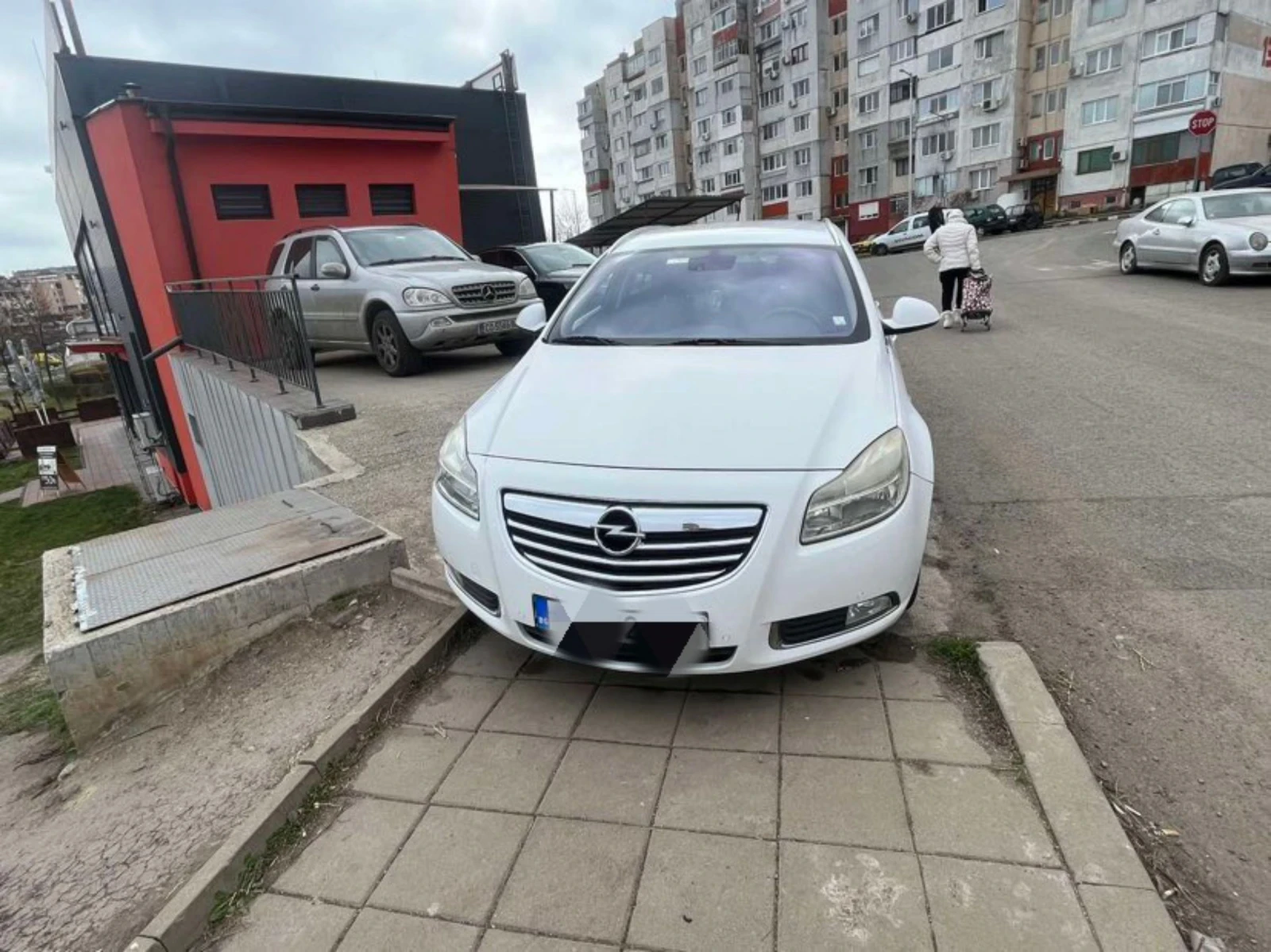 Opel Insignia 2.0 CDTI - изображение 2